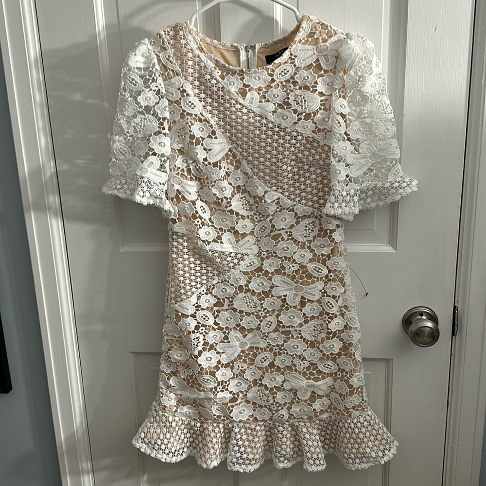Lulu’s Lace Dress NEVER WORN